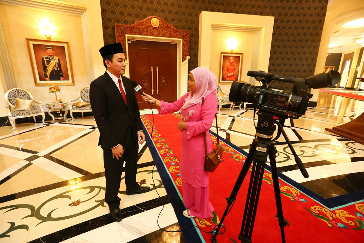 agong 1